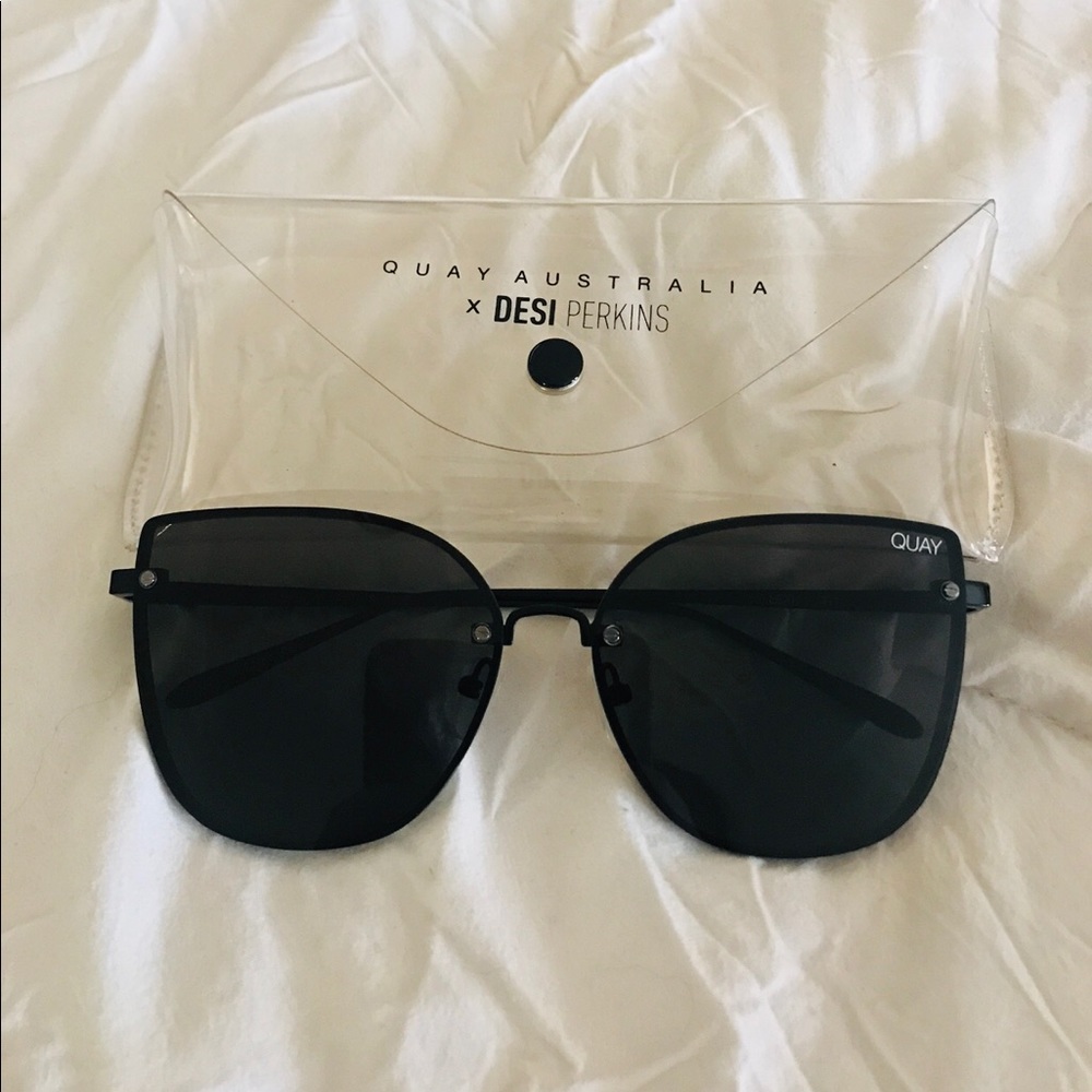 QUAY Sunglasses “Lexi” style